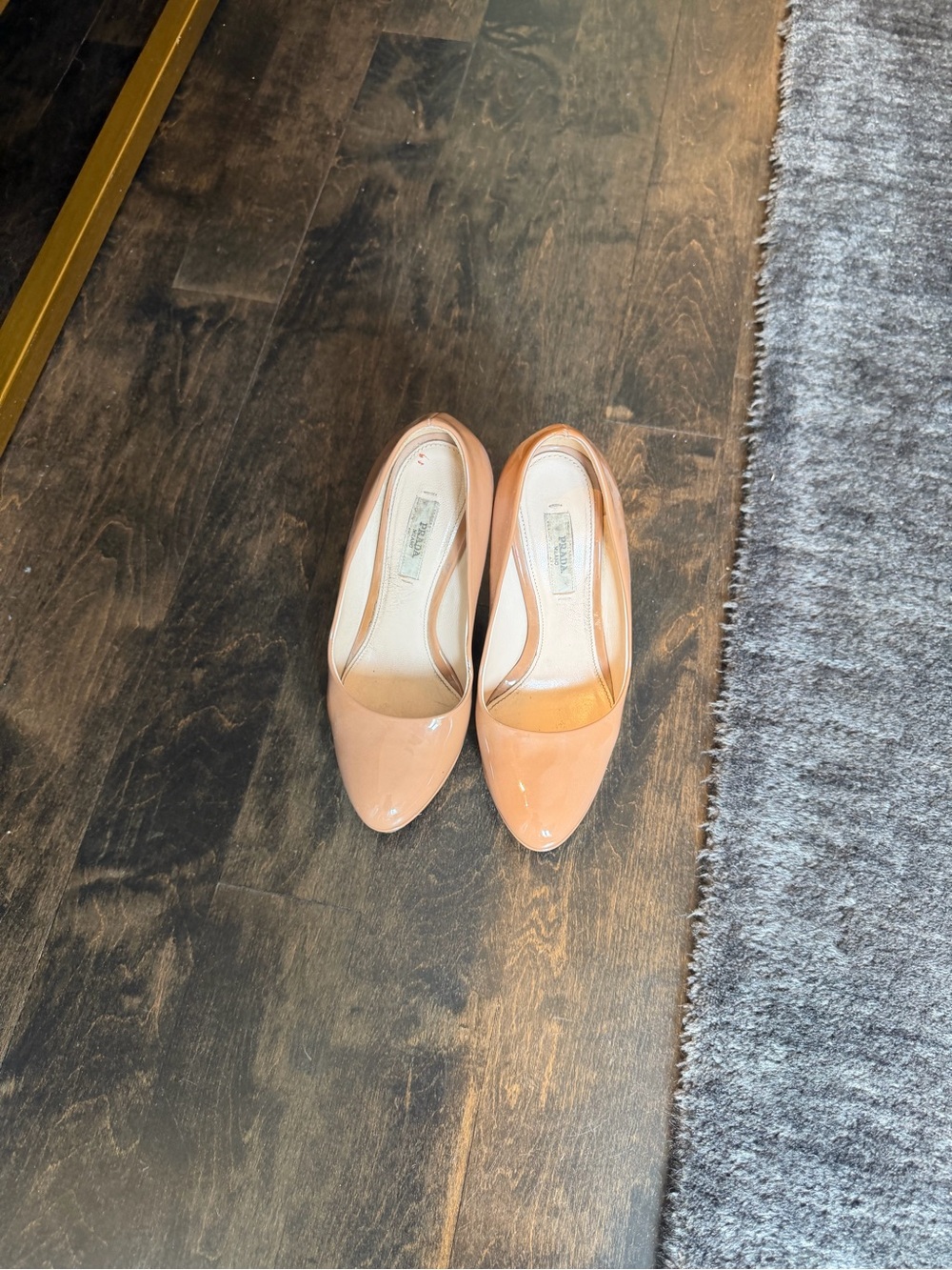 Prada Nude Patent Leather Classic Pumps Heels Size 35